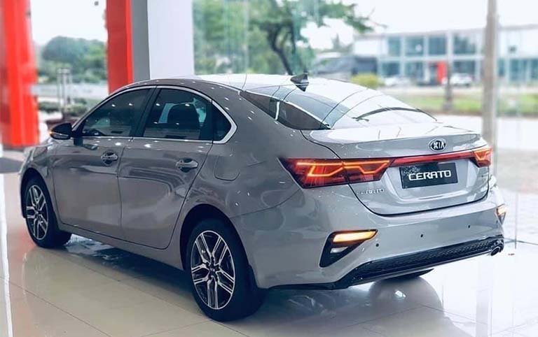 kia cerato 2